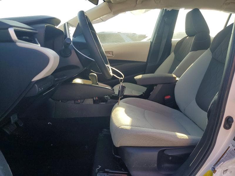 2021 TOYOTA COROLLA LE 7