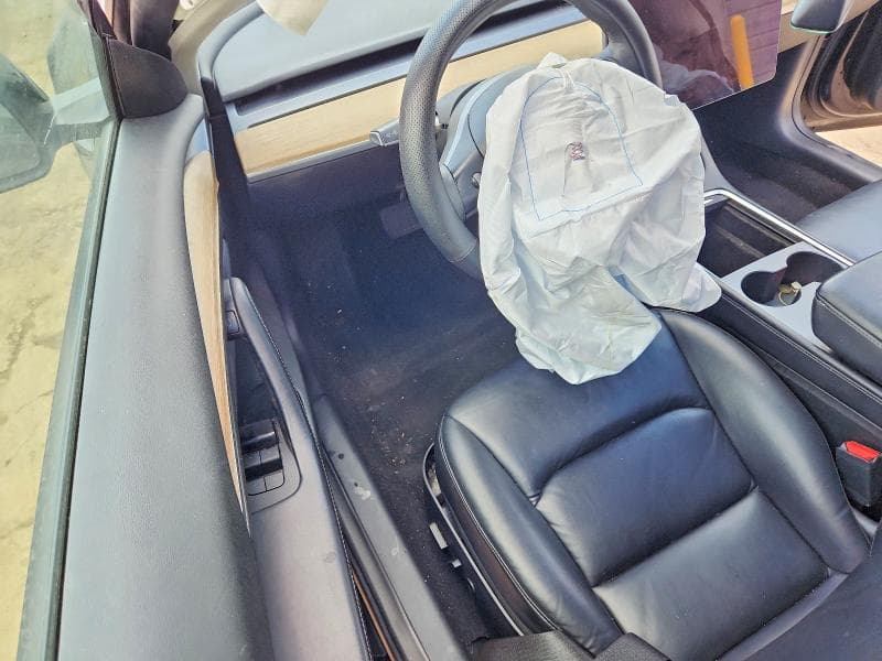 2022 TESLA MODEL 3 8