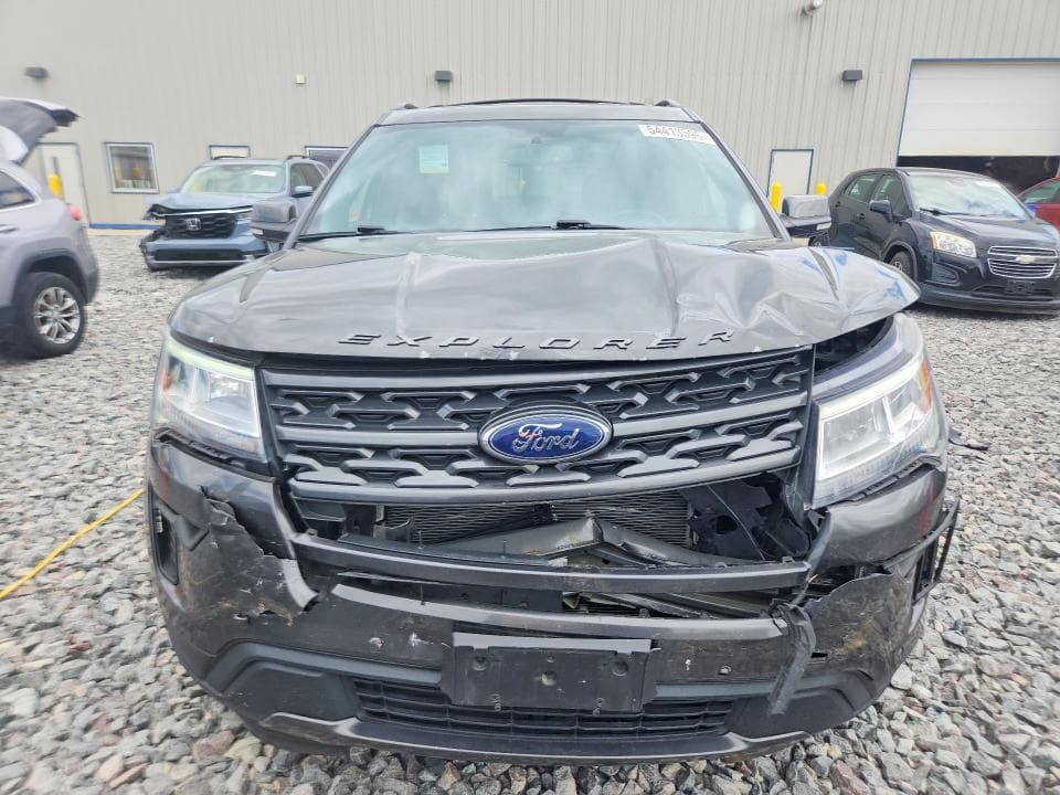 2019 FORD EXPLORER XLT 5