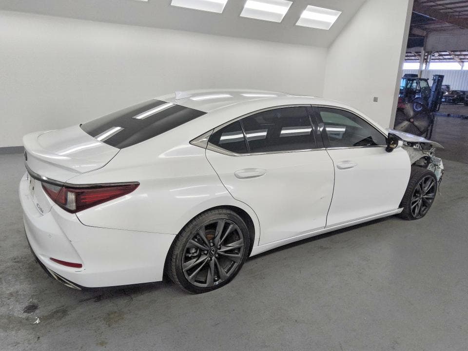 2019 LEXUS ES 350 3