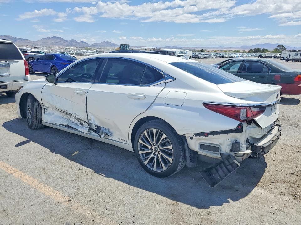 2020 LEXUS ES 300H 2