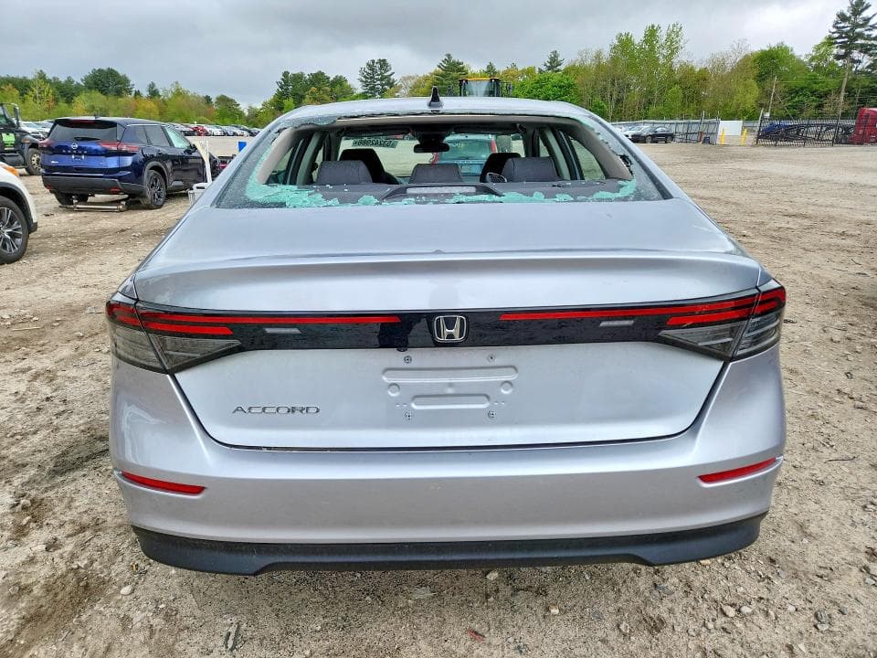 2025 HONDA ACCORD SE 6