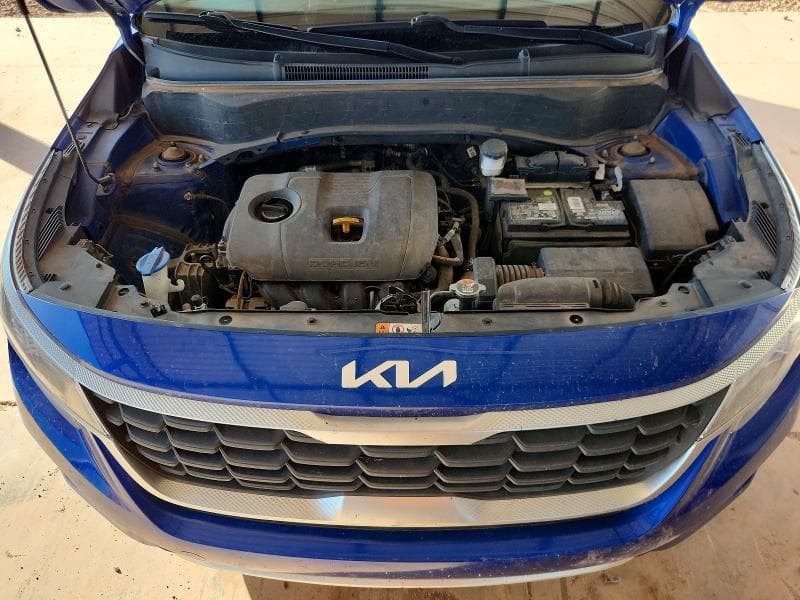 2022 KIA SELTOS LX 12