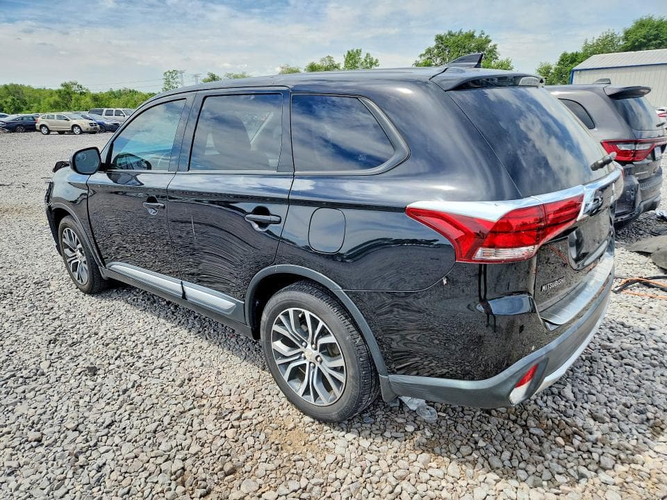 2017 MITSUBISHI OUTLANDER ES 2