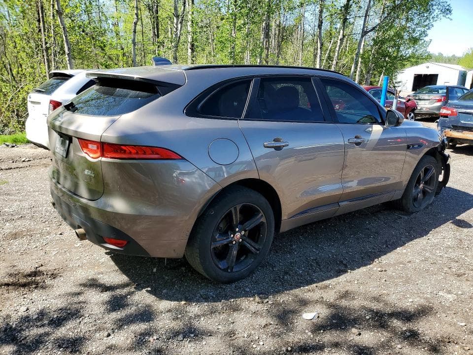 2017 JAGUAR F-PACE R - SPORT 3
