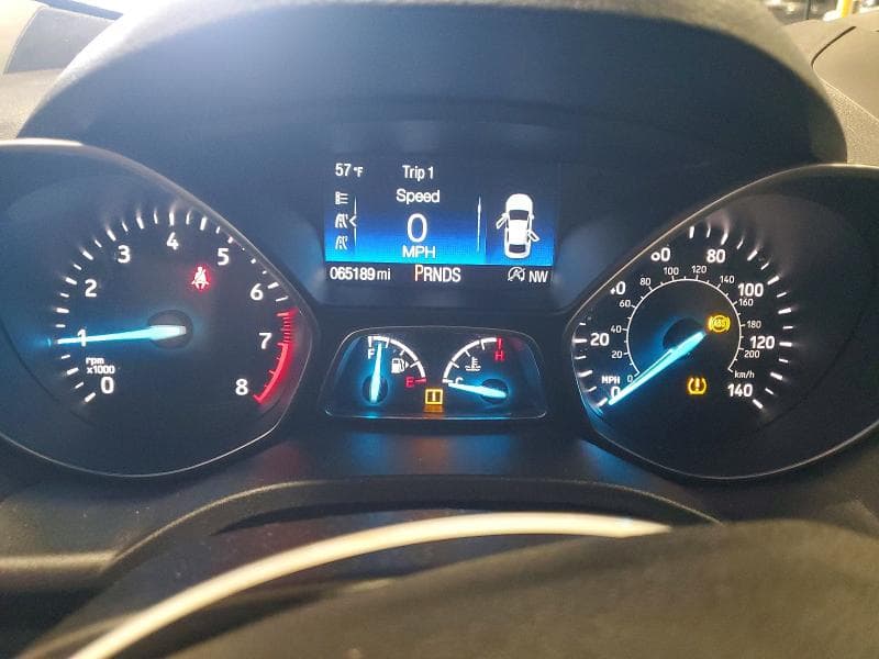 2017 FORD ESCAPE SE 9