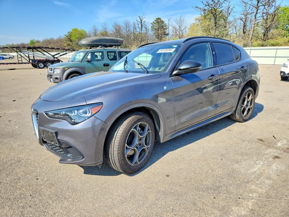 2024 ALFA ROMEO STELVIO TI