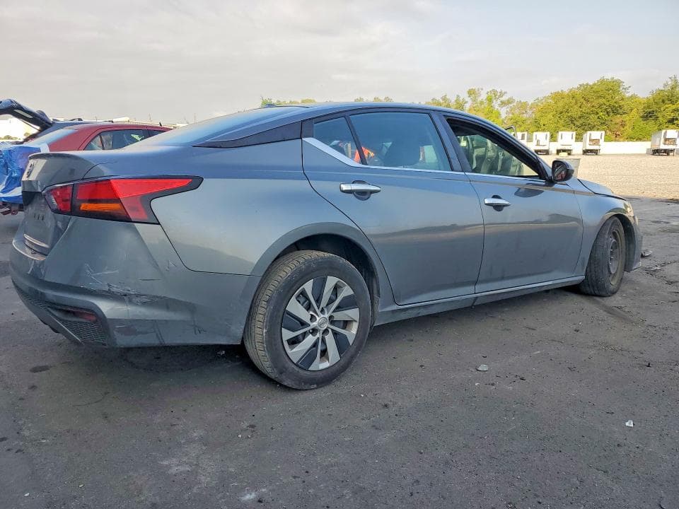2020 NISSAN ALTIMA S 3
