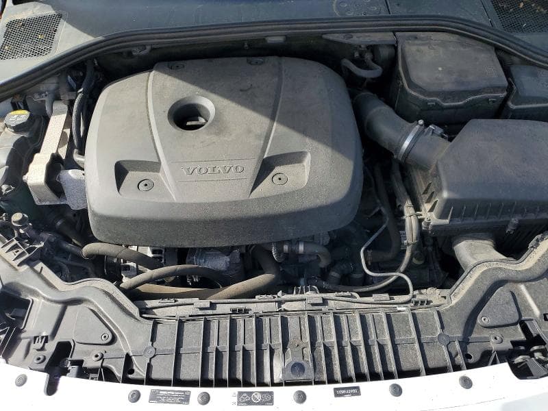 2018 VOLVO S60 DYNAMIC 11