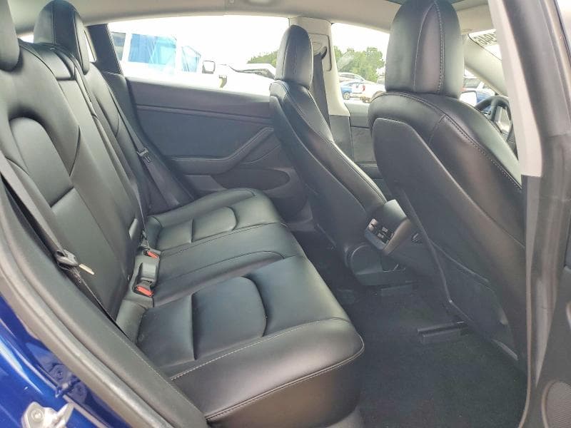 2022 TESLA MODEL 3 10