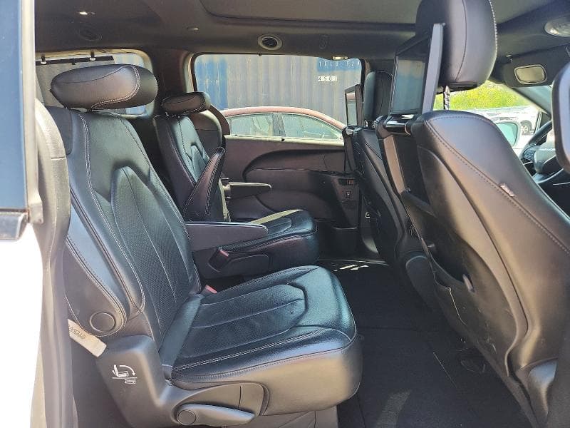 2020 CHRYSLER PACIFICA TOURING L PLUS 11