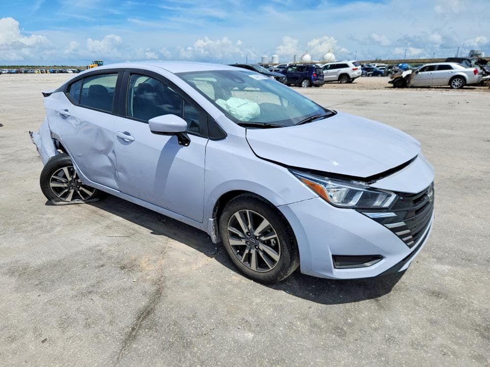 2024 NISSAN VERSA 8