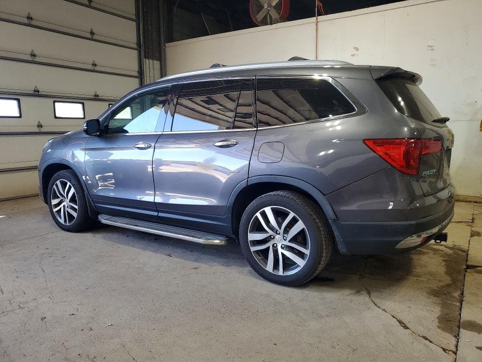 2018 HONDA PILOT TOURING 2