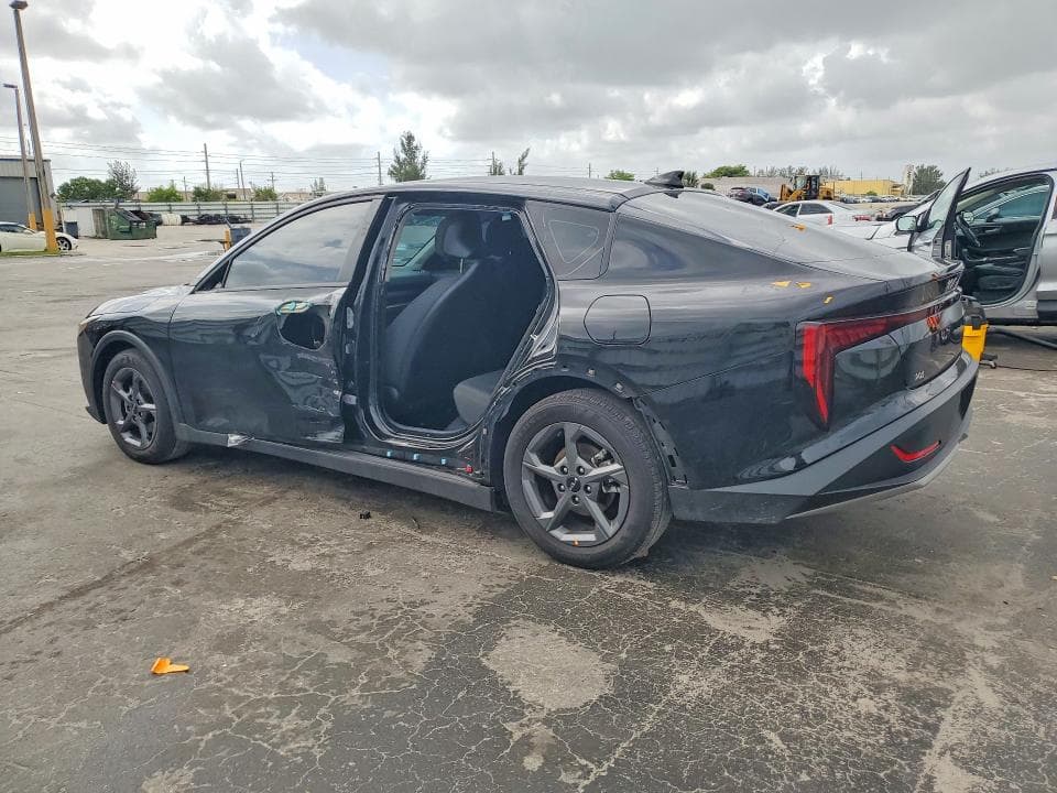 2025 KIA K4 LXS 2