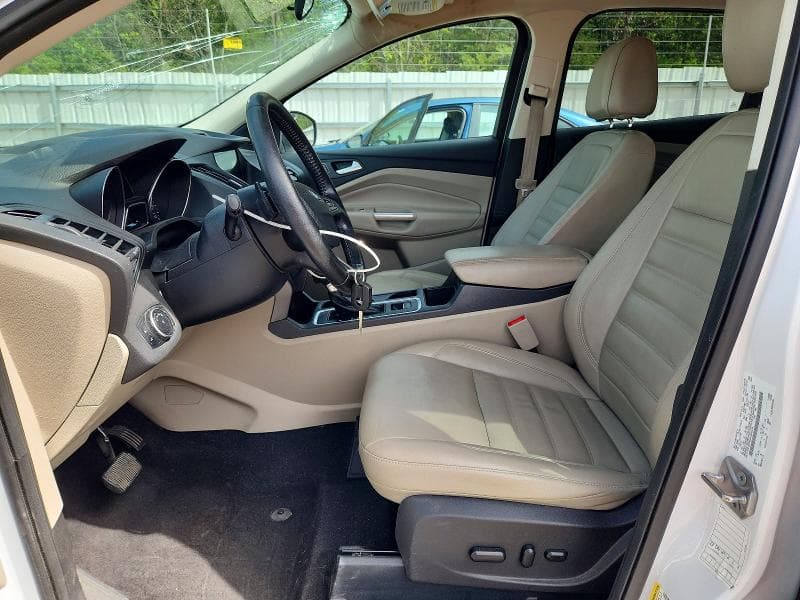 2017 FORD ESCAPE SE 7