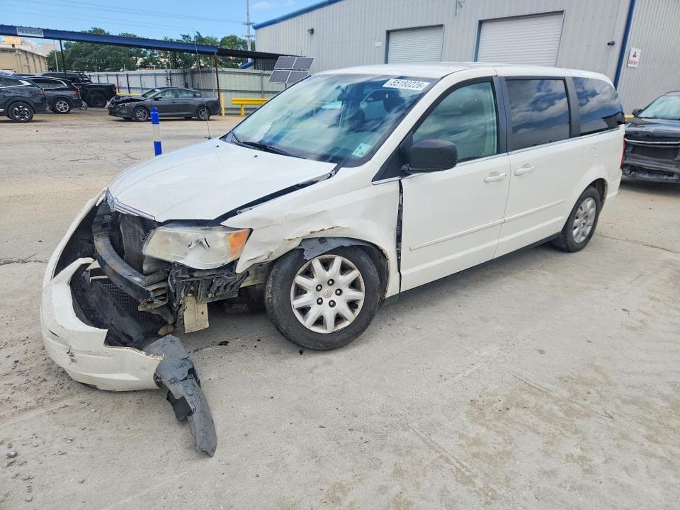 2009 CHRYSLER TOWN & COUNTRY LX
