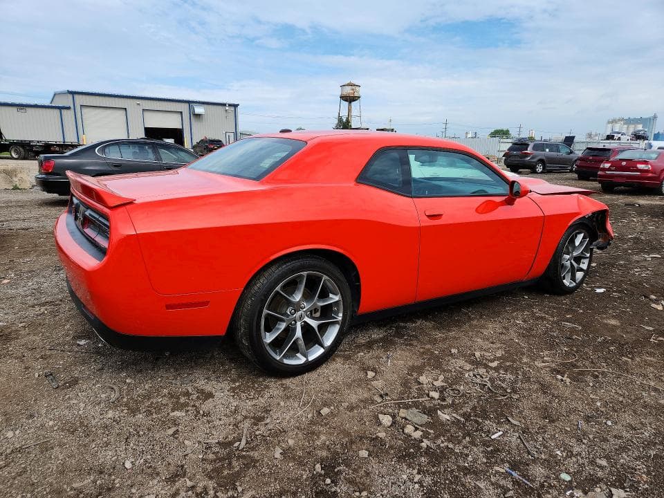 2022 DODGE CHALLENGER GT 3
