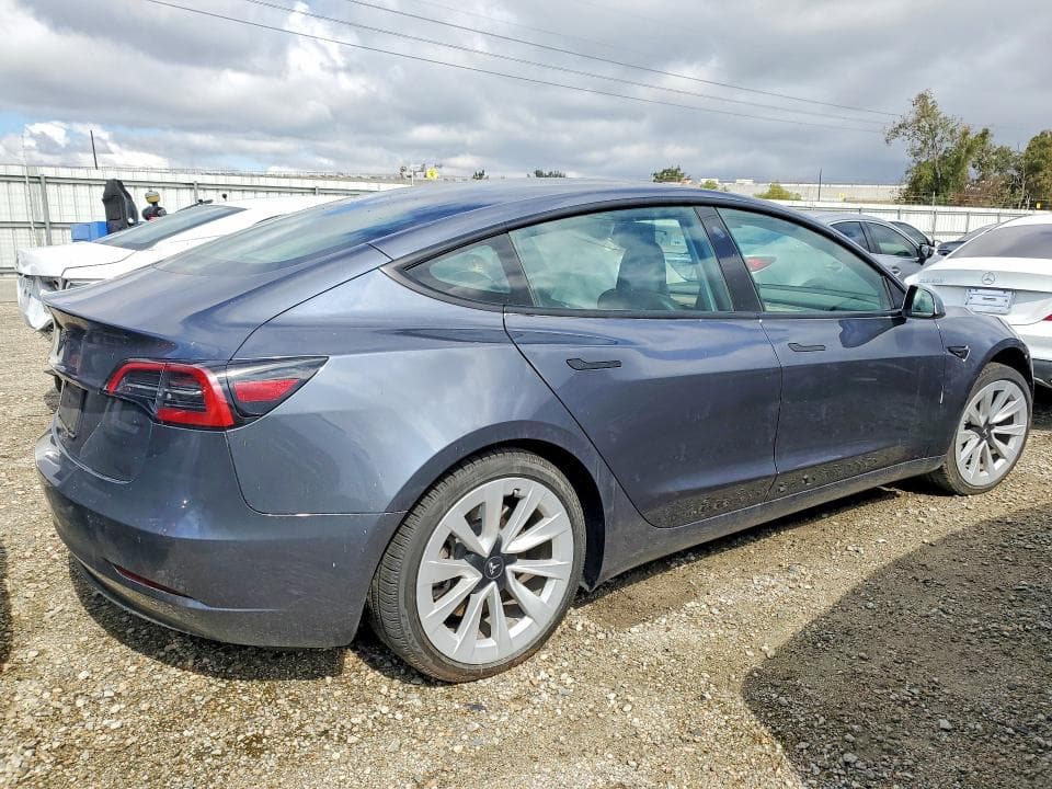 2023 TESLA MODEL 3 3