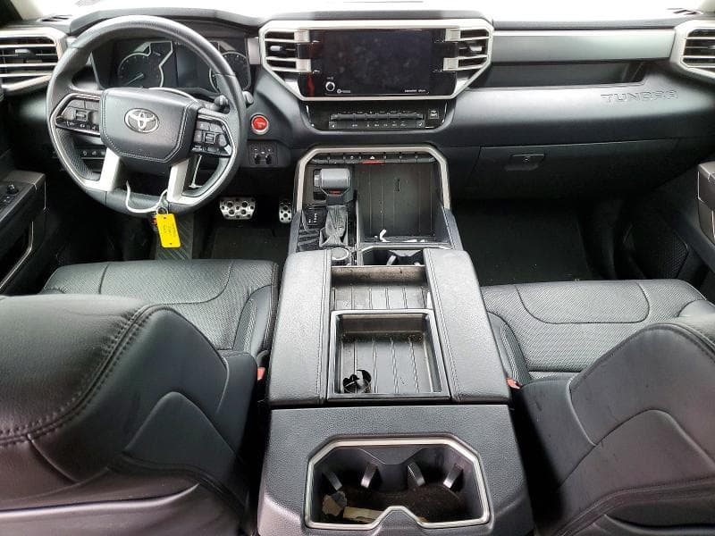 2022 TOYOTA TUNDRA SR5 8