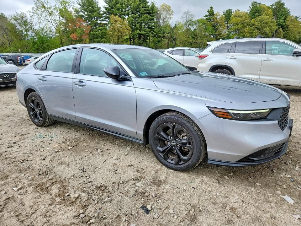 2025 HONDA ACCORD SE 4