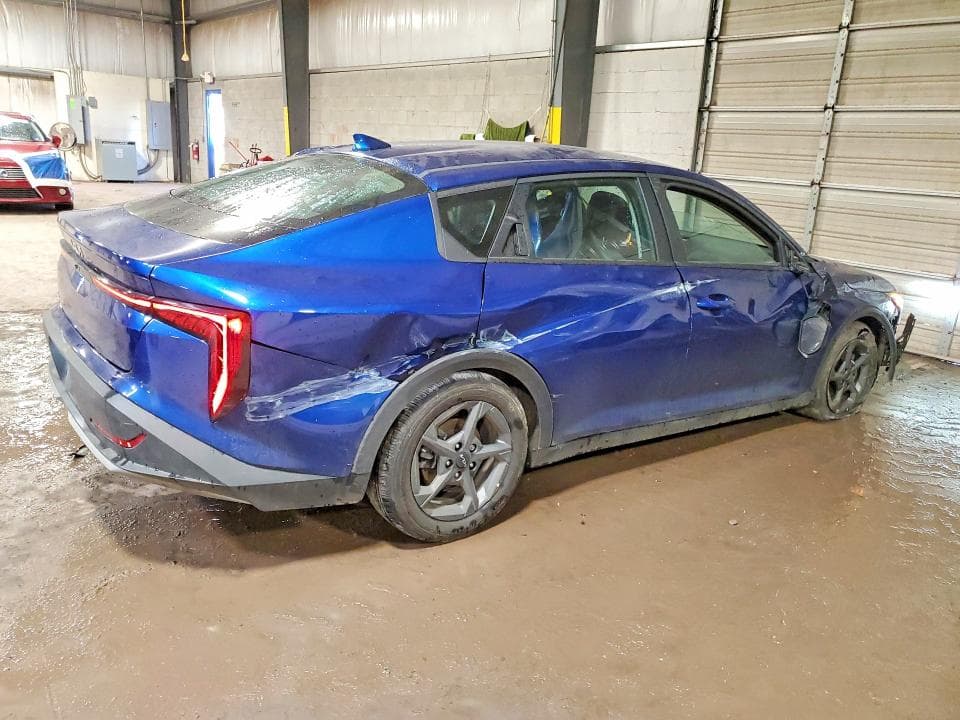 2025 KIA K4 LXS 3