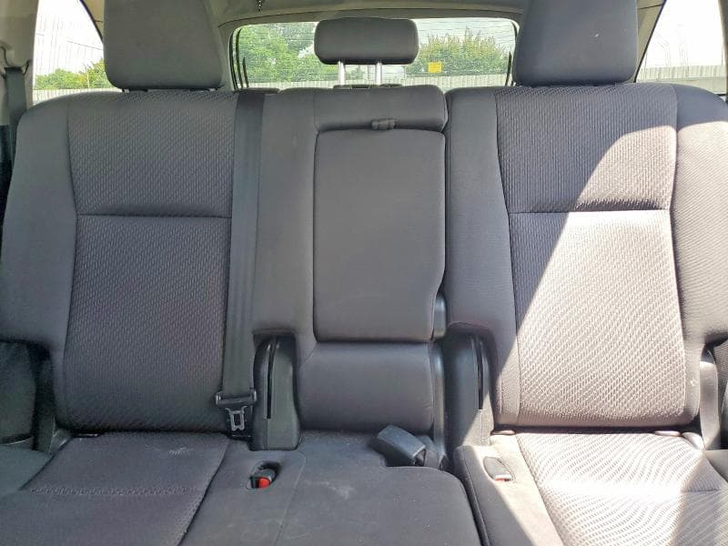 2018 TOYOTA HIGHLANDER LE 10
