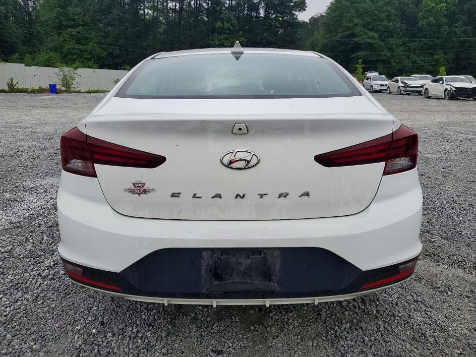 2020 HYUNDAI ELANTRA SEL 6