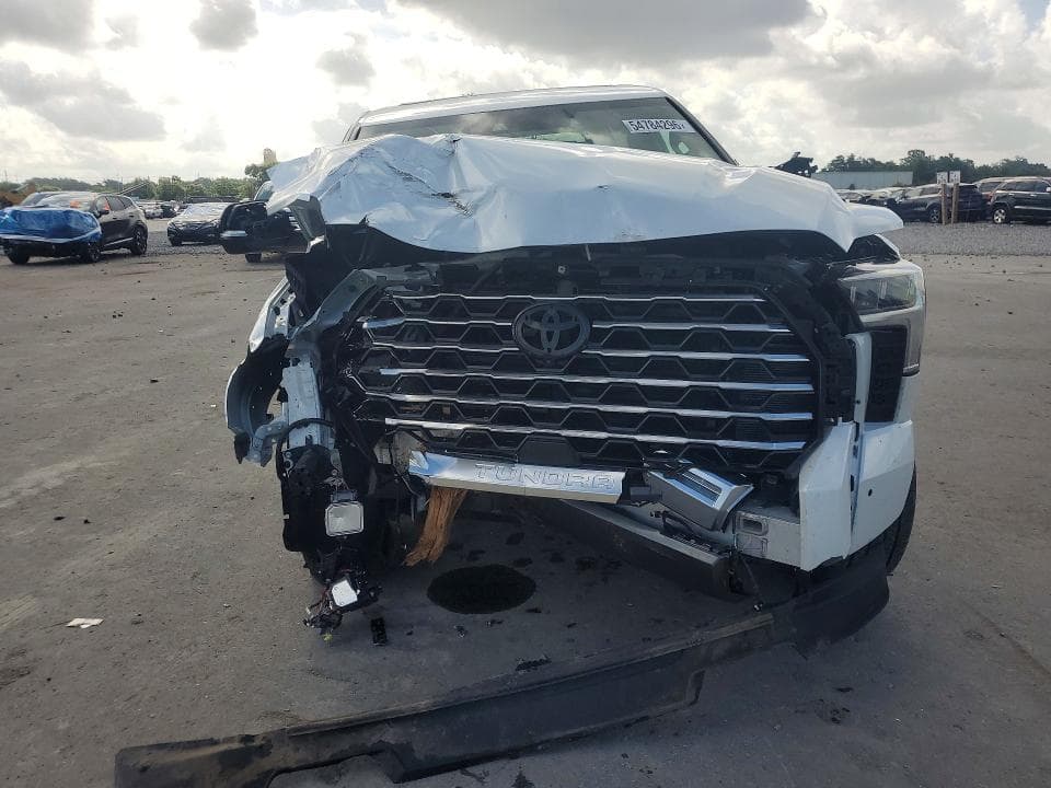 2026 TOYOTA TUNDRA CREWMAX CAPSTONE 5