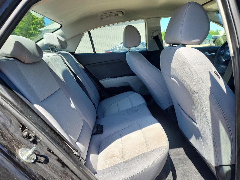 2020 KIA RIO S 10