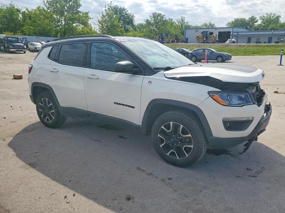 2021 JEEP COMPASS 4