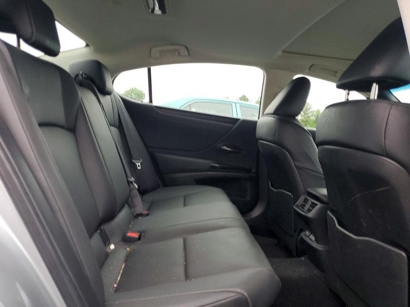 2025 LEXUS ES 300H BASE 10