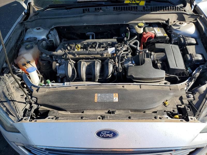 2018 FORD FUSION SE 11