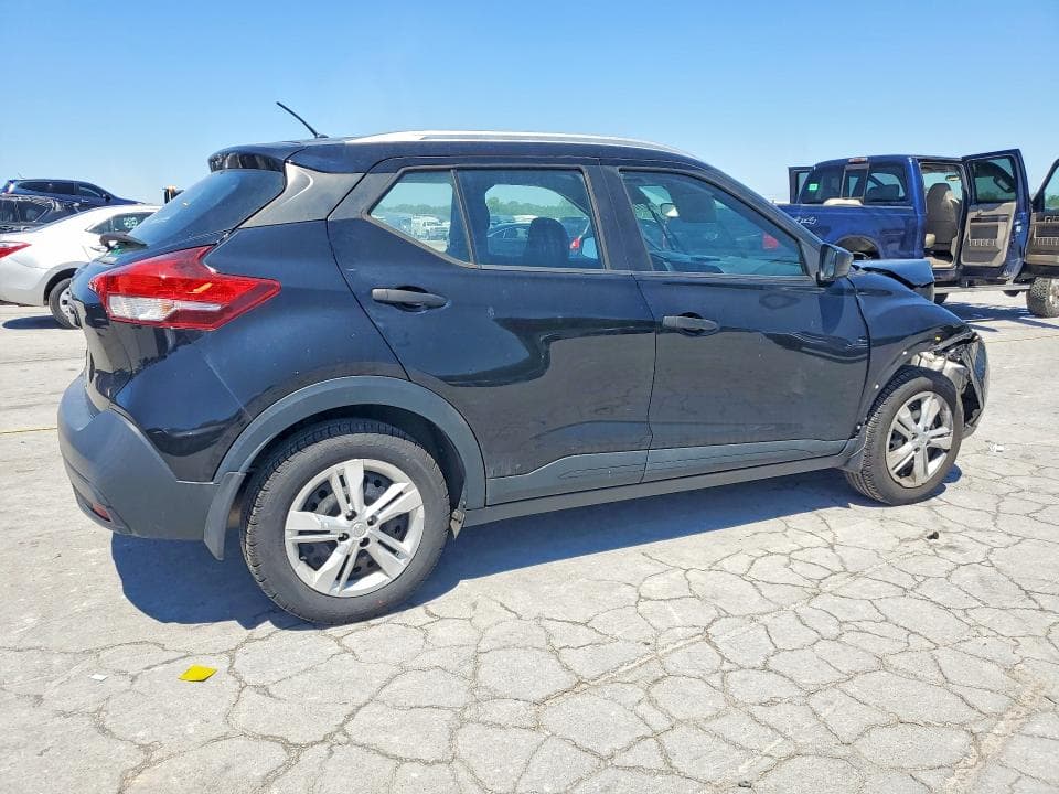 2019 NISSAN KICKS S 3