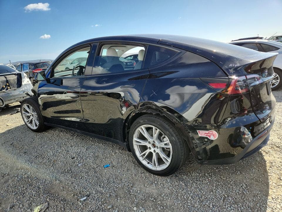 2023 TESLA MODEL Y 2
