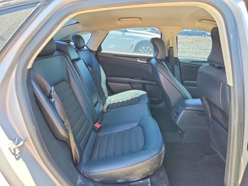 2018 FORD FUSION SE 10