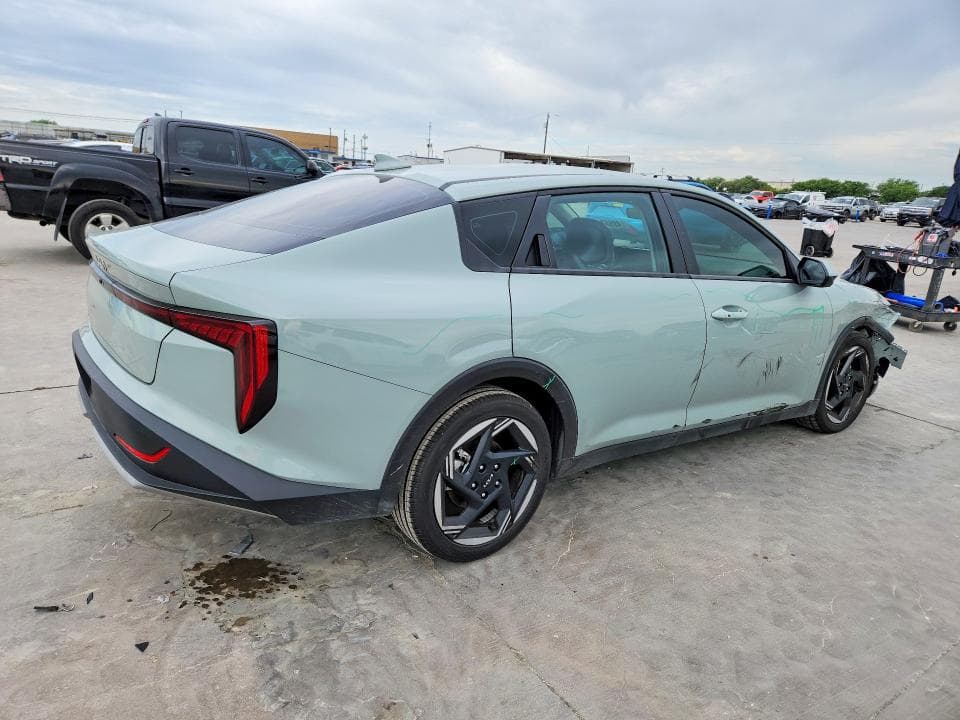 2025 KIA K4 EX 3