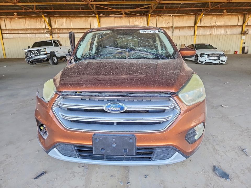 2017 FORD ESCAPE SE 5