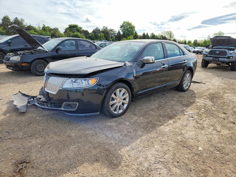 2011 LINCOLN MKZ - 1