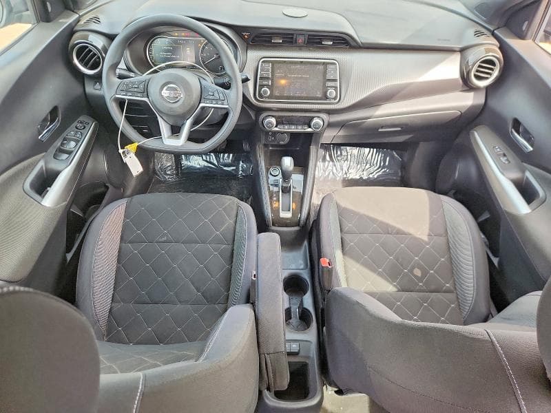 2019 NISSAN KICKS SV 8