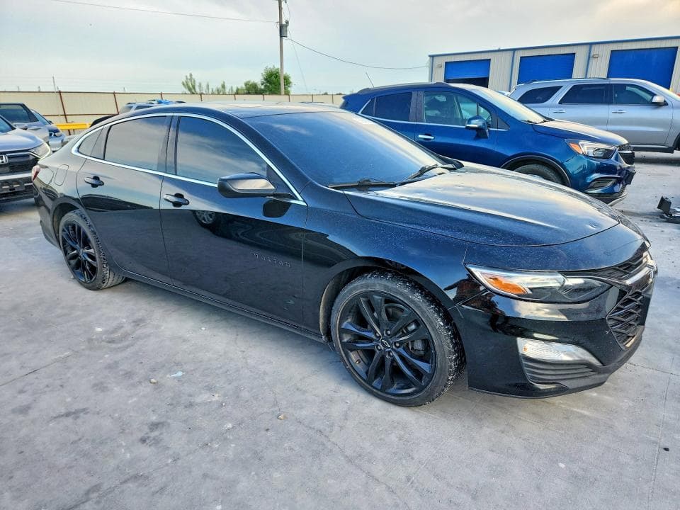 2021 CHEVROLET MALIBU LT 4