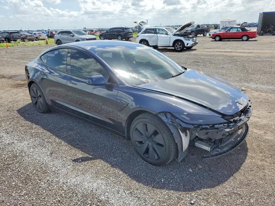 2024 TESLA MODEL 3 4