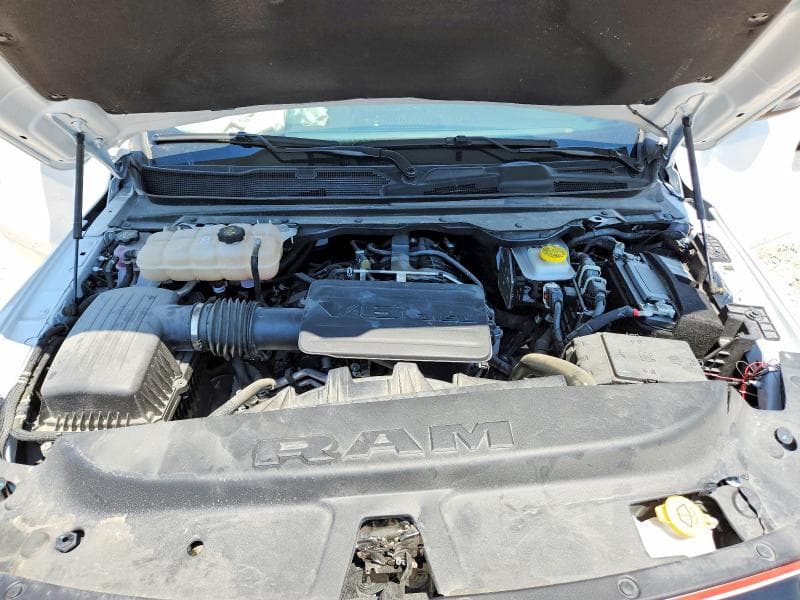 2025 RAM 1500 BIG HORN 11