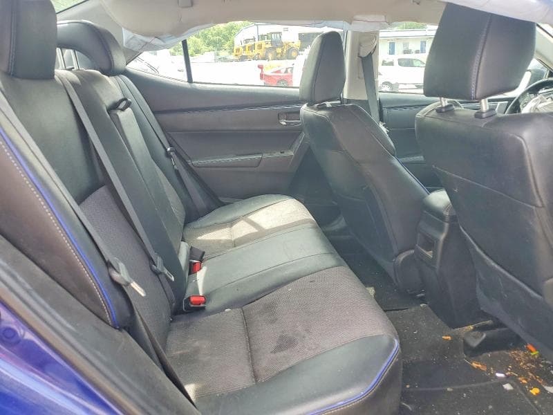 2019 TOYOTA COROLLA 10