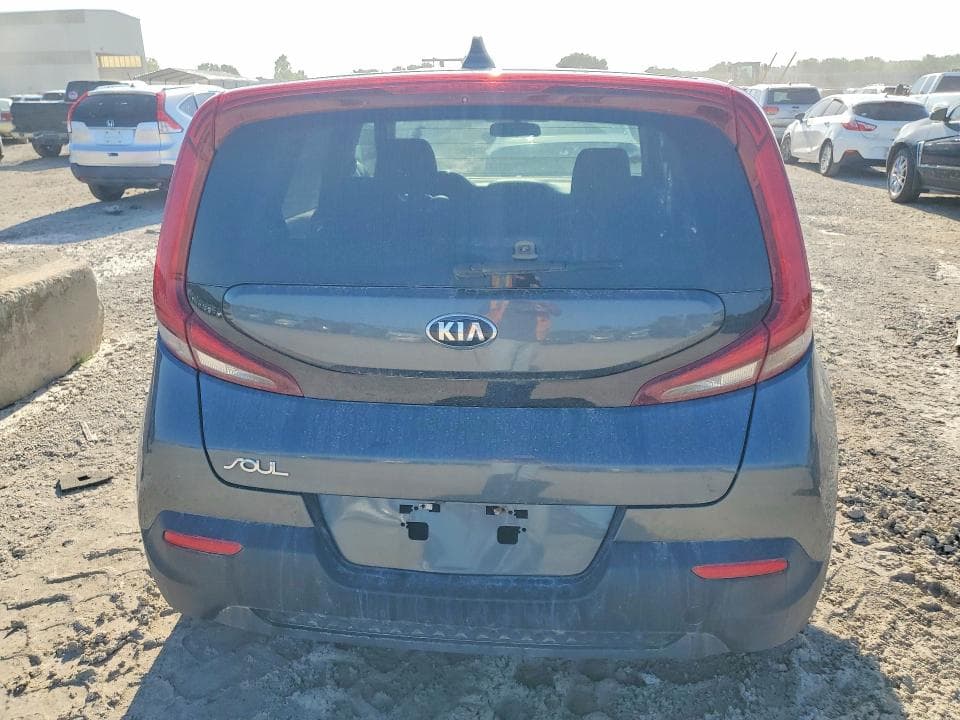 2020 KIA SOUL LX 6