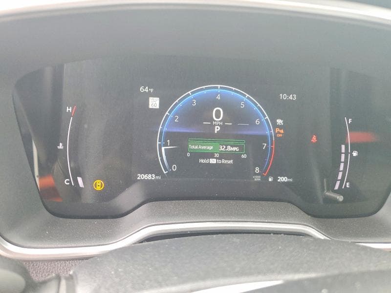 2024 TOYOTA COROLLA CROSS XLE 9