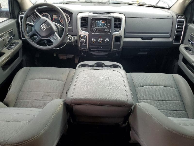 2019 RAM 1500 CLASSIC SLT 8