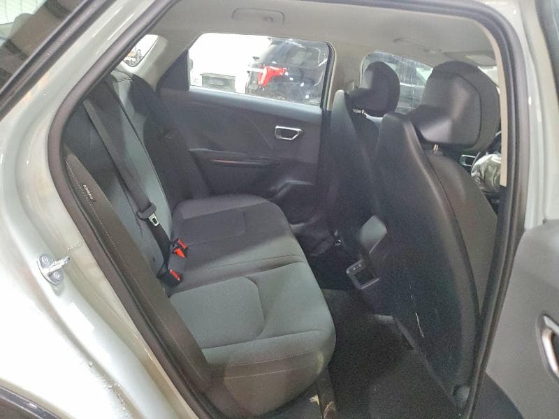 2025 KIA K4 LXS 10