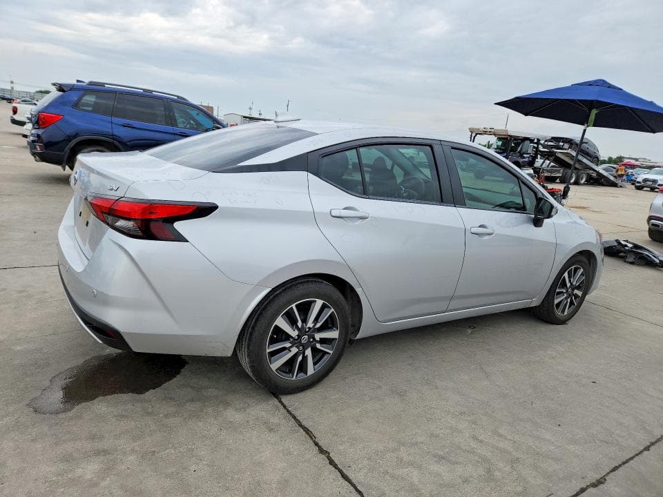 2020 NISSAN VERSA SV 3