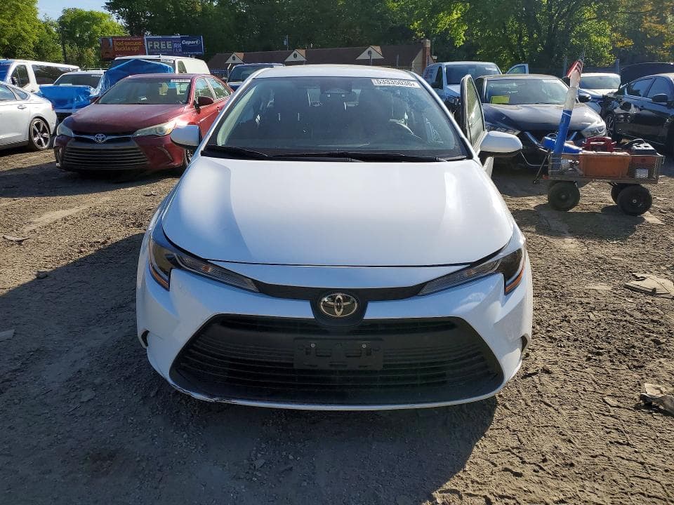 2025 TOYOTA COROLLA LE 5