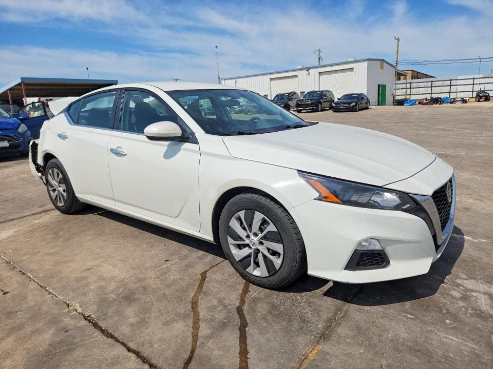 2022 NISSAN ALTIMA S 4
